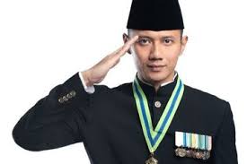 Get today's ahy share price, latest stock chart and ahy company news. Dididik Jadi Pribadi Yang Kuat Ahy Diam Diam Masih Sering Tangisi Ani Yudhoyono Ibu Tidak Pernah Absen Dimana Pun Saya Semua Halaman Grid Health