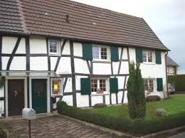 Haus zur miete in hennef auf dem kommunalen immobilienportal hennef. Hennef Stadt Blankenberg Gemutlich Saniertes Fachwerkhaus Ca 126 M Wfl Innenhof Garten Haus In Hennef Stadt Blankenberg Einfamilienhaus