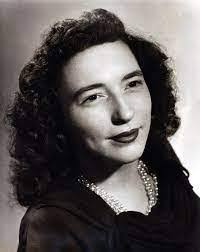 Lori Fleck's Instagram, Twitter & Facebook