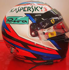Perfect voor je rugzakken, jassen of waar je maar bedenken! Kimi Raikkonen Fans On Twitter Close Up Shots Of Kimi S 2018 Helmet Design Https T Co 9lyhtzgh5b Kimi7 F1