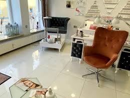 Sheila de liz und bin seit jahren auf die ästhetik des gesichts und des körpers spezialisiert. Beauty Room Kosmetik Nagelstudio Beitrage Facebook