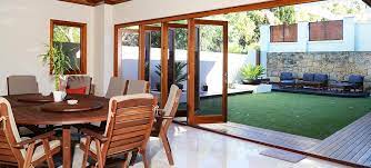 cedar bi fold doors doors bifolddoors janelas escadas