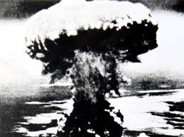 The two bombings killed between 129,000 and 226,000 people, most of whom were civilians, and remain the only use of nuclear weapons in armed conflict. Der Letzte Bombenflieger Von Hiroshima Ist Tot Schlagzeilen Nordbayern