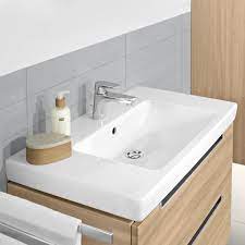 Villeroy & boch waschbecken / waschtische badkeramik und insbesondere waschbecken und wcs gibt's bei villeroy & boch seit mehr als 120 jahren. Villeroy Boch Subway 2 0 Schrankwaschtisch 717580 Xx Megabad