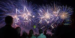 Салют в красноярске на 9 мая решено запустить из трех точек. Salyut Na 9 Maya Zapustyat V Tryoh Mestah Omska Obshestvo