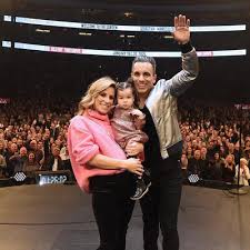 Sebastian maniscalco wife and kids. Sebastian Maniscalco S Wife Lana Gomez Is Latina Find Out More
