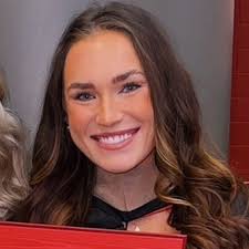 I'm excited to share that I accepted a full time offer at Deloitte in their  Chicago office as a Digital Forensic Analyst! A big thank you to my  professors, friends, and family