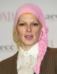 Eva, Marta, Terelu y Bimba sufren con el cáncer