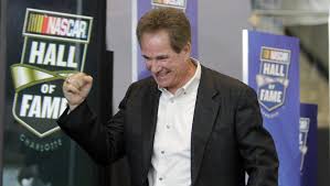 Here's how much the best players earn. Nascar S Darrell Waltrip Retiring From Fox Broadcasting Booth