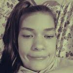 Kimberly Struthers's Instagram, Twitter & Facebook