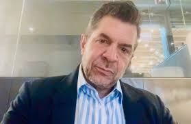 Antonio Chalk's Instagram, Twitter & Facebook