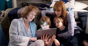Notée parmi les meilleures séries de 2017, du genre comédie, drame, cette dernière est une réalisation originale de liane moriarty, david e. Oui Meryl Streep A Reussi Son Entree Dans La Saison 2 De Big Little Lies