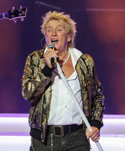Sir Rod Stewart and Richard Marx performed at Northwell Jones Beach Theatre Rod  Stewart "One Last Time" Tour. The last three photos are from when I  photographed Rod the first time he
