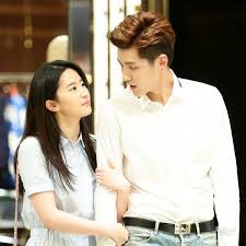 Ngô diệc phàm 'bao nguyên rạp' mời bạn gái xem phim. Ä'ong Phim NhÆ° Tháº¿ Nay Cháº£ Trach Sao LÆ°u Diá»‡c Phi Nháº­n Giáº£i Diá»…n Xuáº¥t Tá»‡ Nháº¥t