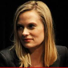 Ray Donovan' Star -- I Need A Fixer To Take Care of 2 Chicks