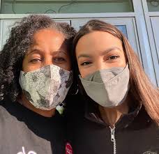 Marissa Root (@MarissaSays)