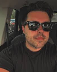 Patrick Carpenter (@patcarpmusic) • Facebook