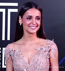 Sanaya Irani Kimdir Hakkinda Bilinmeyenler Sanaya irani kimdir,eşinin adi nedir,oynadigi diziler hangileridir? sanaya irani kimdir hakkinda