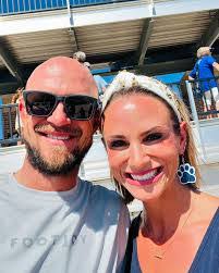 Warren Cunningham's Instagram, Twitter & Facebook