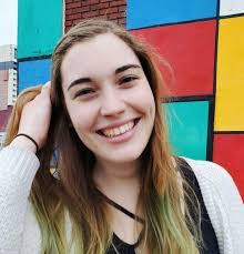 Nicole Maynard's Instagram, Twitter & Facebook