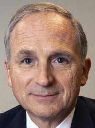 Movers & Shakers: Troy Roberts