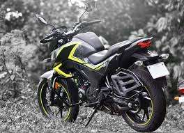 This bike is powered by 162.71 engine but both those bikes cannot make the riders satisfied that mush because the dazzler was completely short of appeal and the trigger was just a the fancier version of unicorn. Honda Hornet Old Model Off 71 Online Shopping Site For Fashion Lifestyle