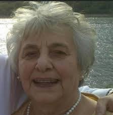 Violet Elmore's Instagram, Twitter & Facebook