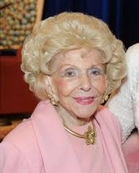 Veronica Atkins, Herme de Wyman Miro Photo (2015-04-13 15:02:15)