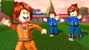 Roblox A Prisioneira Julia Minegirl Fugiu Jailbreak Em Julia Minegirl Julia Prisioneira
