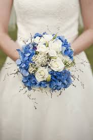 Blaue Blumen Hochzeit Inspirational Neue Blaue Brautstrausse In 2020 Blumenstrauss Hochzeit Brautstrausse Brautstrauss