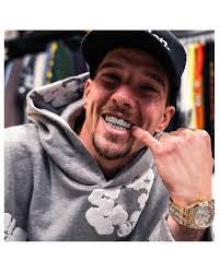 Paul Conyers's Instagram, Twitter & Facebook