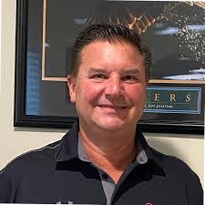 Mike Julius's Instagram, Twitter & Facebook