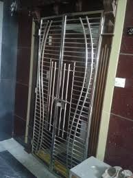 Entrance wrought iron gate to luxury house. Om Stainless Steel Modern House Gate Rs 16000 Piece Om Steel Corporation Id 15392521848