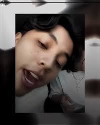 Borjas y Vivi: Romance y Besos en Semana Inglesa