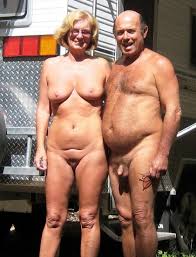 Homemade Amateur Mature Couples Posing | Niche Top Mature