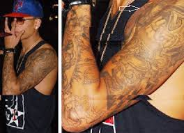 I wonder how many he will get before his career in music is over. Chris Brown S 26 Tattoos Their Meanings Body Art Guru
