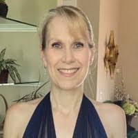 Mindy Medley's Instagram, Twitter & Facebook