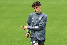 To say a lot more about him after last season would be like carrying coals to newcastle. Low Sucht Noch Einen Platz Fur Kai Havertz