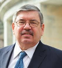 70017_Annual Report.indd