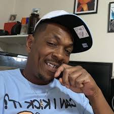 Looking for someone in Central California, 559 area, to fix my bass head  amps. I have no clue if it's the wirings or anything.