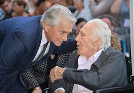 Kirk douglas, an american film actor and producer best known for his portrayals of resolute, emotionally charged heroes and antiheroes. Kirk Douglas Im Alter Von 103 Jahren Gestorben