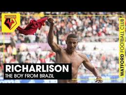 Everton player richarlison got a haircut. Richarlison S Haircut Surprise Blue Crimbo 2018
