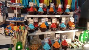Hot Wheels Race Car Dessert Table Buffet Cake Cupcake Hot Wheels Cupcakes Hot Wheels Hot Wheels Races