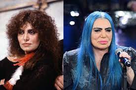 Find and follow posts tagged loredana bertè on tumblr. Loredana Berte Ieri E Oggi Com Era Da Giovane La Cantante Ospite A Sanremo 2021