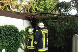 Bereits im august 2020 kam es zu einem heftigen streit in der nürnberger engelhardsgasse. Unwetter Freiwillige Feuerwehr Langenselbold