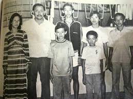 Lihat ide lainnya tentang komik anak, komik, anak. Nmr On Twitter I Found This In 1987 Sports Magazine Anak Anak Sidek Real Picture Okay Not From The Komik Http T Co Avdytosoor