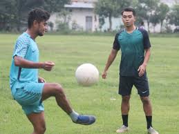 Khong guan ialah sebuah nama perusahaan besar yang fokus pada bidang industri makanan seperti biskuit dan wafer. Virus Corona Bikin Pemain Persik Hanya Peroleh 25 Persen Gaji Indozone Id