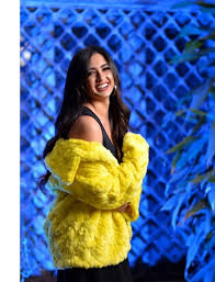 تحدثت نوران خليل، صاحبة الصورة الشهيرة مع محمد صلاح، والتي أثارت جدلاً واسعاً خلال الساعات الأخيرة بسبب اختراق الاجراءات الاحترازية… Mildyb7u8mccwm