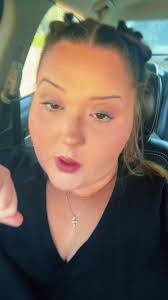 Katelyn Busby's Instagram, Twitter & Facebook