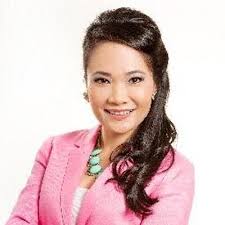 Carolyn Bui's Instagram, Twitter & Facebook